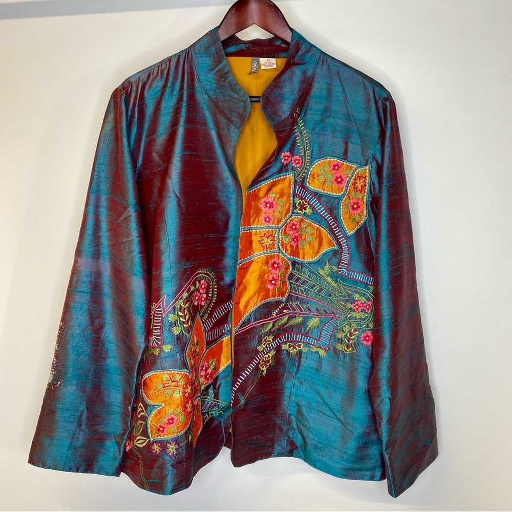 Anu silk embroidered jacket
